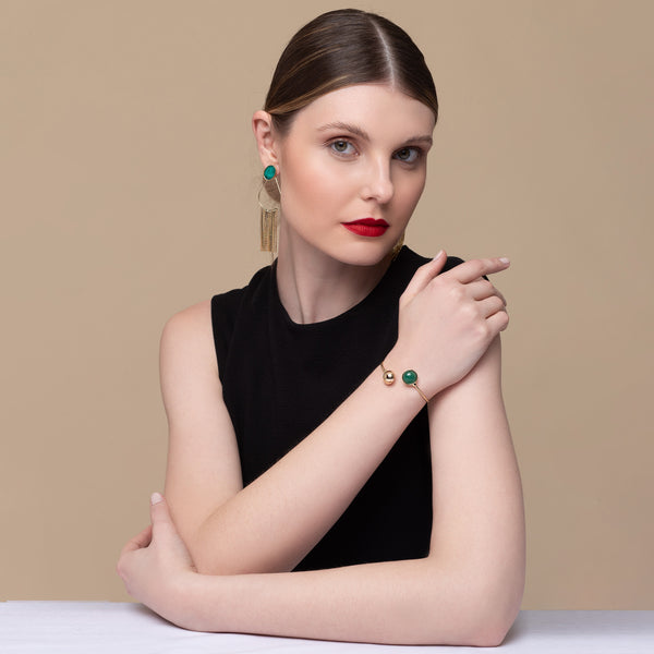 Golden detail rim bracelet and Green Agate Stone