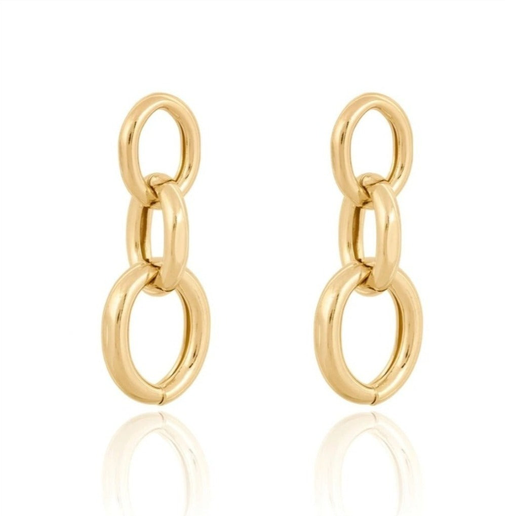 Three-link hoop earrings